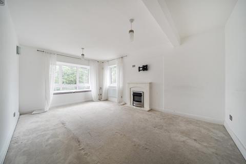 2 bedroom apartment for sale, Grasmere Road, Bromley