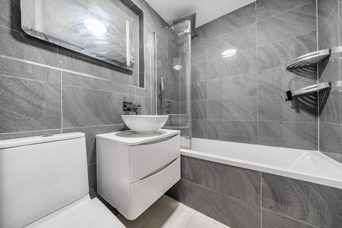 2 bedroom apartment for sale, Grasmere Road, Bromley