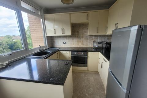 1 bedroom flat to rent, Farnham Road, Slough, SL2