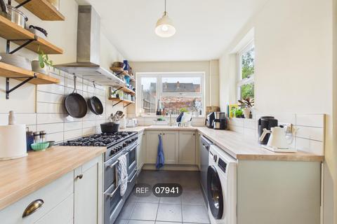 3 bedroom terraced house to rent, Nottingham NG5