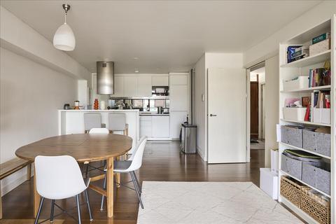 2 bedroom apartment for sale, Frobisher Crescent, Barbican, London, EC2Y