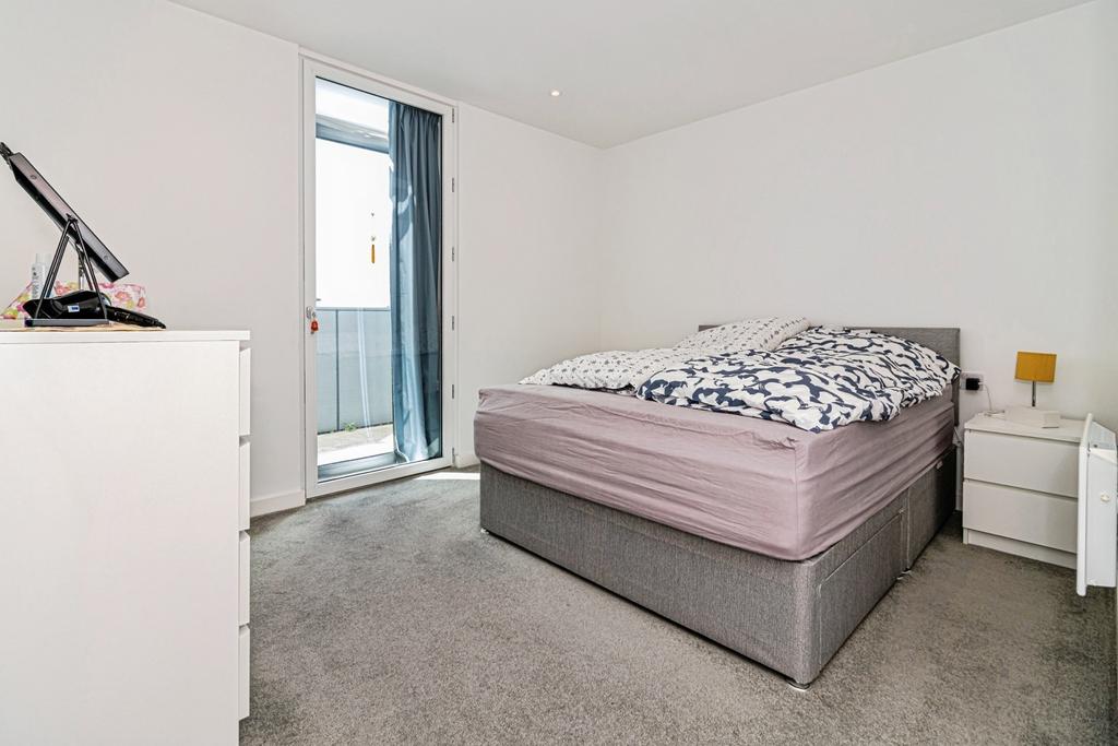 Apartment in Trafford, Wharfside - View 5