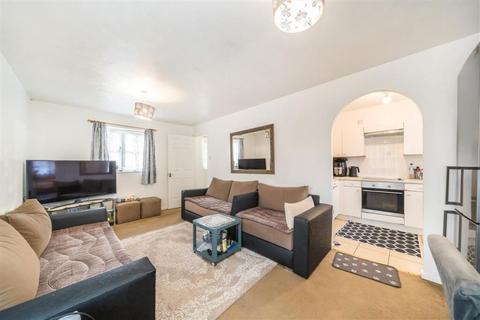 2 bedroom flat for sale, Campbell Gordon Way, London