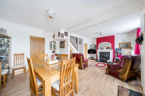 2 bedroom terraced house for sale, Freshbrook Road, West Sussex BN15