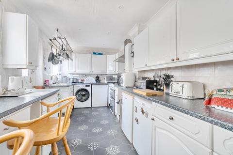2 bedroom terraced house for sale, Freshbrook Road, West Sussex BN15