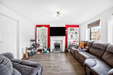 4 bedroom semi-detached house for sale, Main Street, Coalsnaughton, Tillicoultry