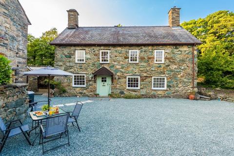 4 bedroom cottage for sale, Llwyn Cottage, Bala Road, Dolgellau