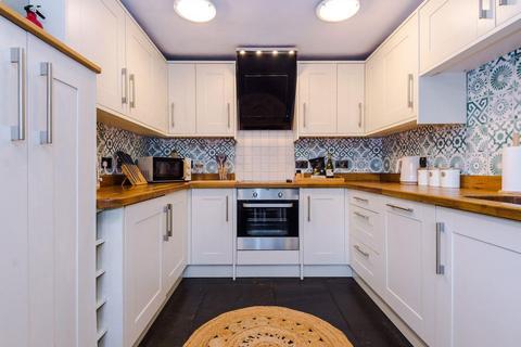 4 bedroom cottage for sale, Llwyn Cottage, Bala Road, Dolgellau