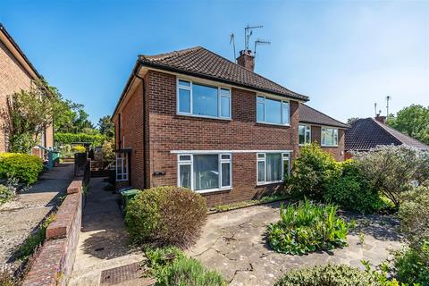 2 bedroom maisonette for sale, MINCHIN CLOSE, LEATHERHEAD, KT22
