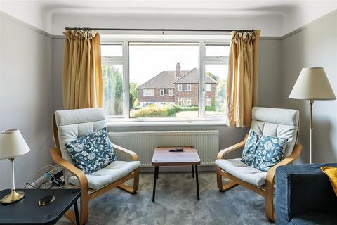 2 bedroom maisonette for sale, MINCHIN CLOSE, LEATHERHEAD, KT22