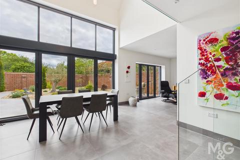 3 bedroom barn conversion for sale, Mill Road, Bury St. Edmunds IP29