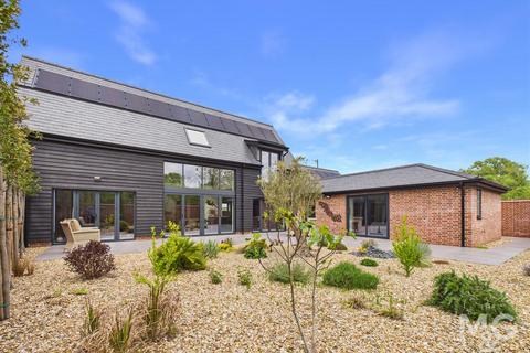 3 bedroom barn conversion for sale, Mill Road, Bury St. Edmunds IP29