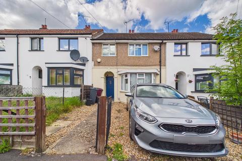 3 bedroom terraced house to rent, Bramshaw Road, Tilehurst, Reading, Berkshire, RG30