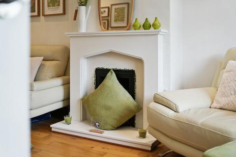 2 bedroom semi-detached house for sale, Faskin Road, Glasgow, G53