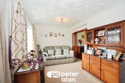 3 bedroom semi-detached house for sale, Dan-Y-Gaer Road, Gelligaer, Hengoed
