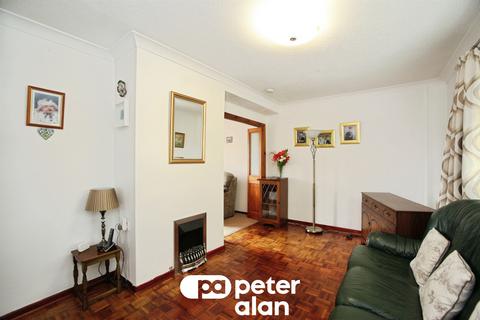 3 bedroom semi-detached house for sale, Dan-Y-Gaer Road, Gelligaer, Hengoed