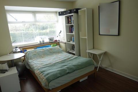 4 bedroom detached house to rent, The Drive, Tonbridge, TN9