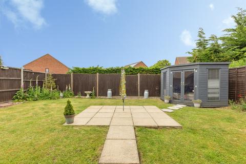 2 bedroom detached bungalow for sale, Plasset Drive, Attleborough