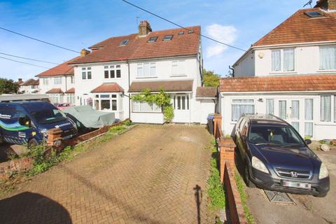 Swallow Street, Iver Heath SL0