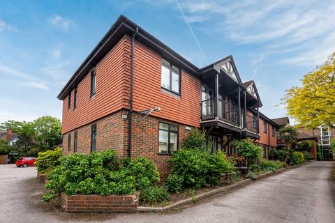 1 bedroom flat for sale, Westcombe Park Road, Blackheath, LONDON, SE3