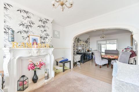 Review Road, Dollis Hill, London, NW2
