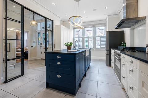 6 bedroom detached house for sale, Rylett Crescent, London, W12