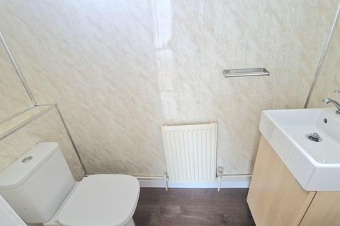 3 bedroom terraced house to rent, Lochridge Place, Denny FK6