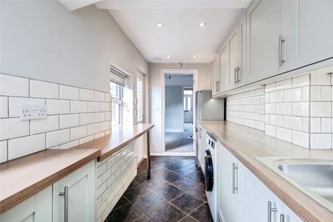 2 bedroom terraced house for sale, South Street, Leighton Buzzard, Bedfordshire, LU7