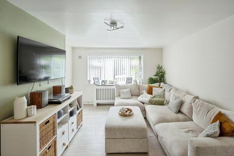 3 bedroom semi-detached house for sale, Shakespeare Road, Wath-Upon-Dearne, Rotherham