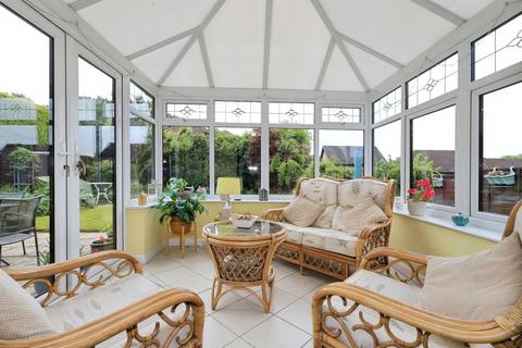 4 bedroom detached house for sale, Ewloe Close, Kidderminster