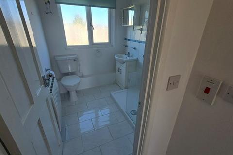 undefined, 18 Rainbows End, Chalet Park, Mill Lane, Bacton, Norfolk NR12 0HN