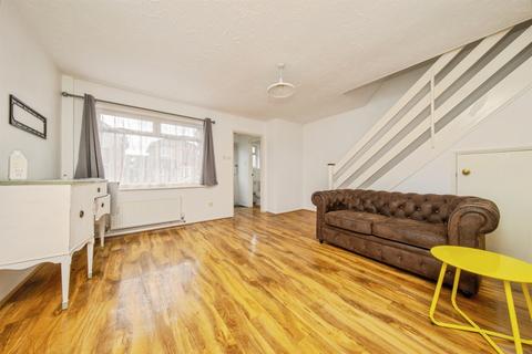 3 bedroom semi-detached house for sale, Wentworth Drive, Ipswich
