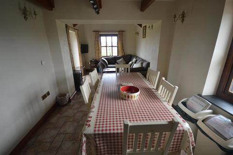 3 bedroom semi-detached house to rent, Trelagossick Farm, Ruan High Lanes
