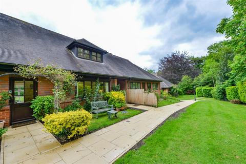 2 bedroom terraced house for sale, Old Parsonage Court, West Malling