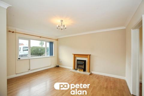 3 bedroom semi-detached house for sale, Hengoed Avenue, Cefn Hengoed, HENGOED