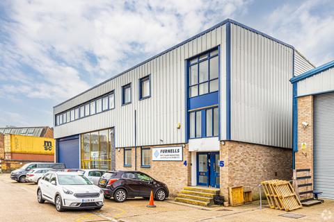 Warehouse to rent, 167 Hermitage Rd London N4 1LZ
