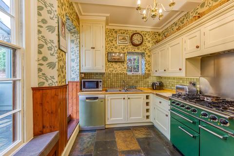 4 bedroom semi-detached house for sale, Cedar Cottage, 31 The Avenue, Penn, Wolverhampton