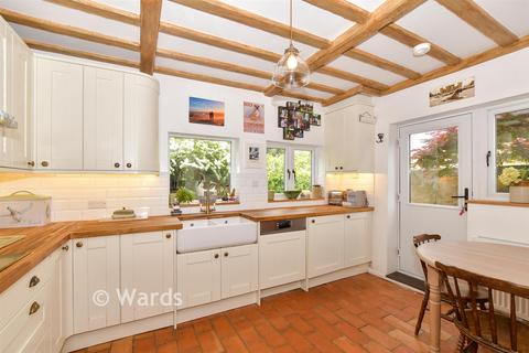 2 bedroom semi-detached house for sale, North Street, Biddenden, Ashford, Kent