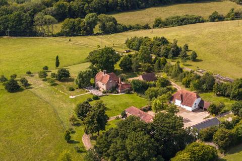 6 bedroom detached house for sale, Lamberhurst, Kent, TN3