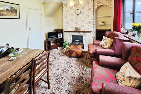 3 bedroom semi-detached house for sale, Mancetter Road, Warwickshire CV10