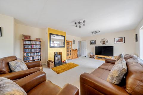4 bedroom detached house for sale, Maes y Derwen, Meifod, SY22 6DF