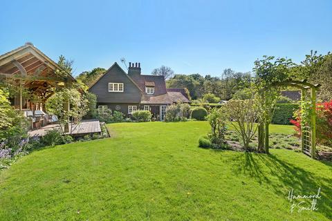 3 bedroom detached house for sale, Woodside, Epping CM16