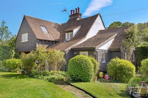 3 bedroom detached house for sale, Woodside, Epping CM16