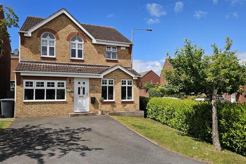 4 bedroom detached house for sale, Kestrel Drive, Bingham