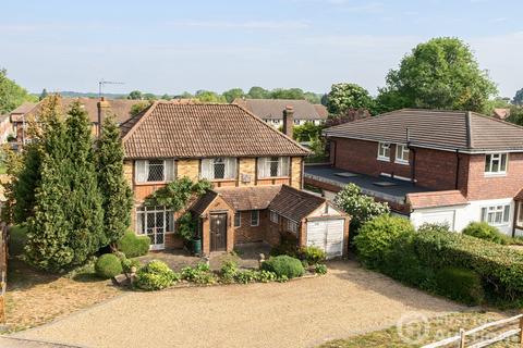 3 bedroom detached house for sale, Lower Road, Great Bookham, Leatherhead