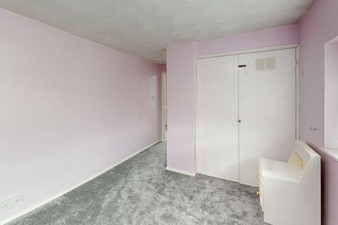 3 bedroom end of terrace house to rent, Sydney Road, Tilbury, RM18