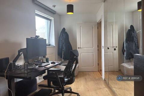 1 bedroom flat to rent, Newport Avenue, London, E14