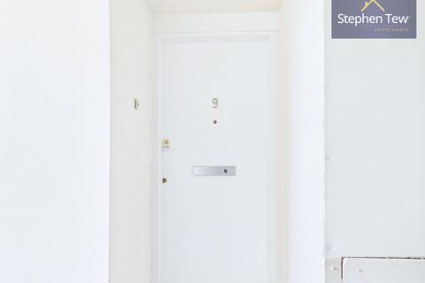 1 bedroom flat for sale, Clifton Drive, Blackpool, FY4