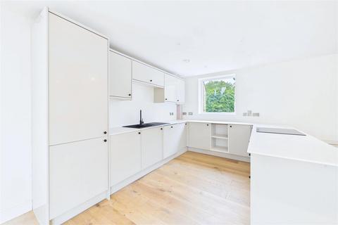 undefined, Contemporary apartment in Upper Clevedon
