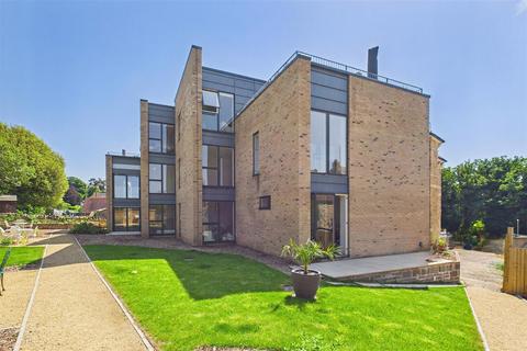 undefined, Contemporary apartment in Upper Clevedon